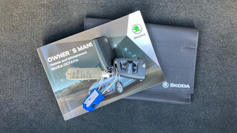 Skoda Octavia 2.0 TSI vRS 5dr DSG Petrol Hatchback